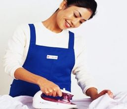 乐力家政 专业服务，温馨呈现——从产品到店铺的全方位视觉体验